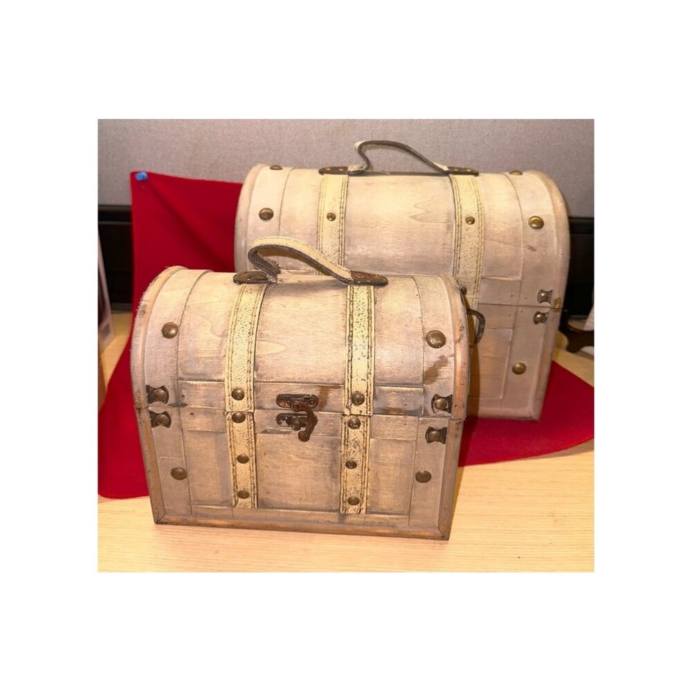 Set of 2 Barrel Top Container Boxes Rustic Antiqued Look Storage Home Décor